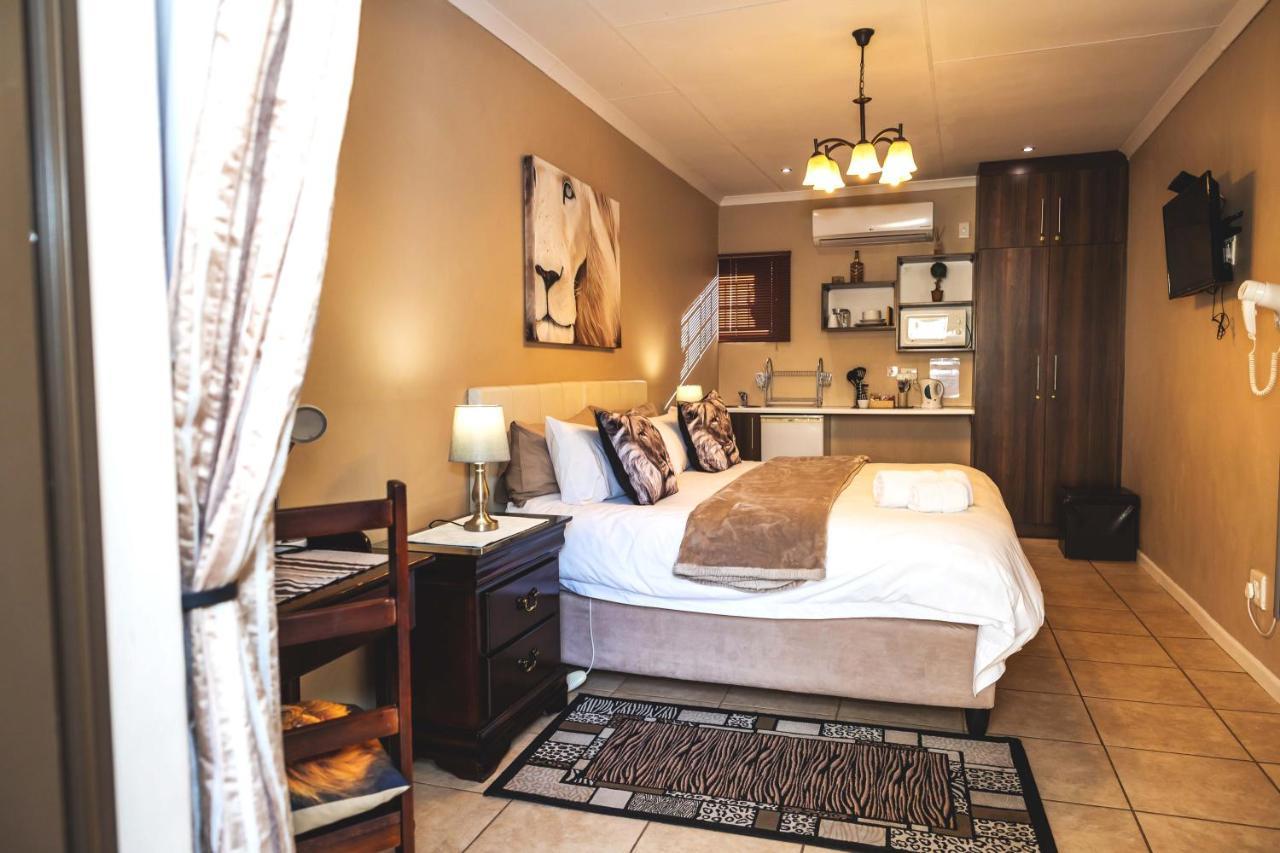 Bed and Breakfast Be My Guest Upington Exteriér fotografie