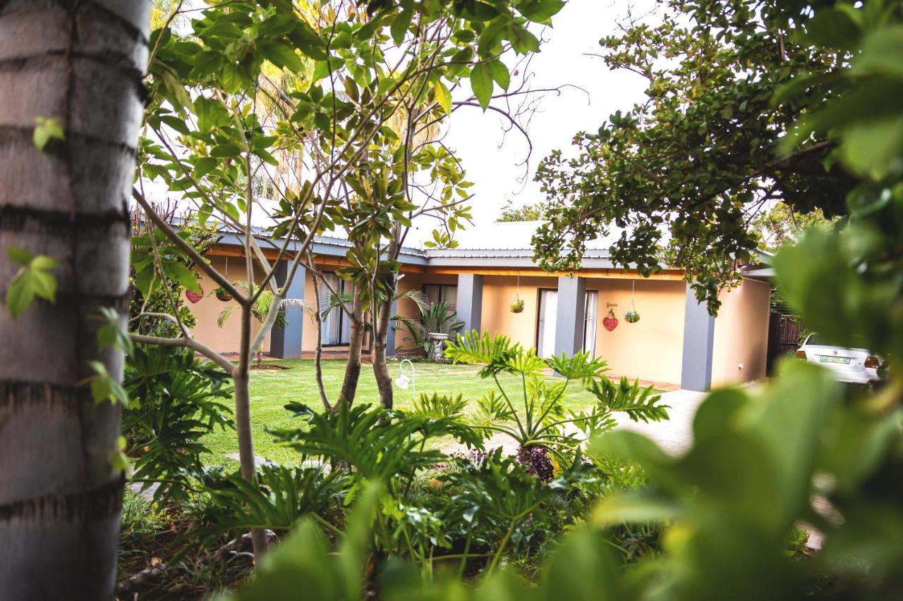 Bed and Breakfast Be My Guest Upington Exteriér fotografie